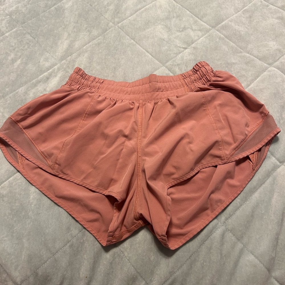 Lululemon Athletica Hotty Hot 2” inseam Shorts